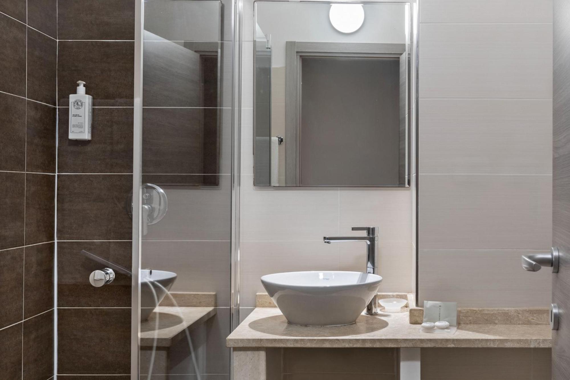 Rina Hotel Альгеро Номер фото
