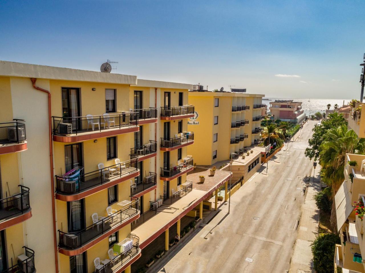 Rina Hotel Альгеро Экстерьер фото
